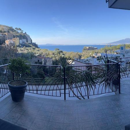 La Conca Dei Sogni Apartment Sorrento Bagian luar foto