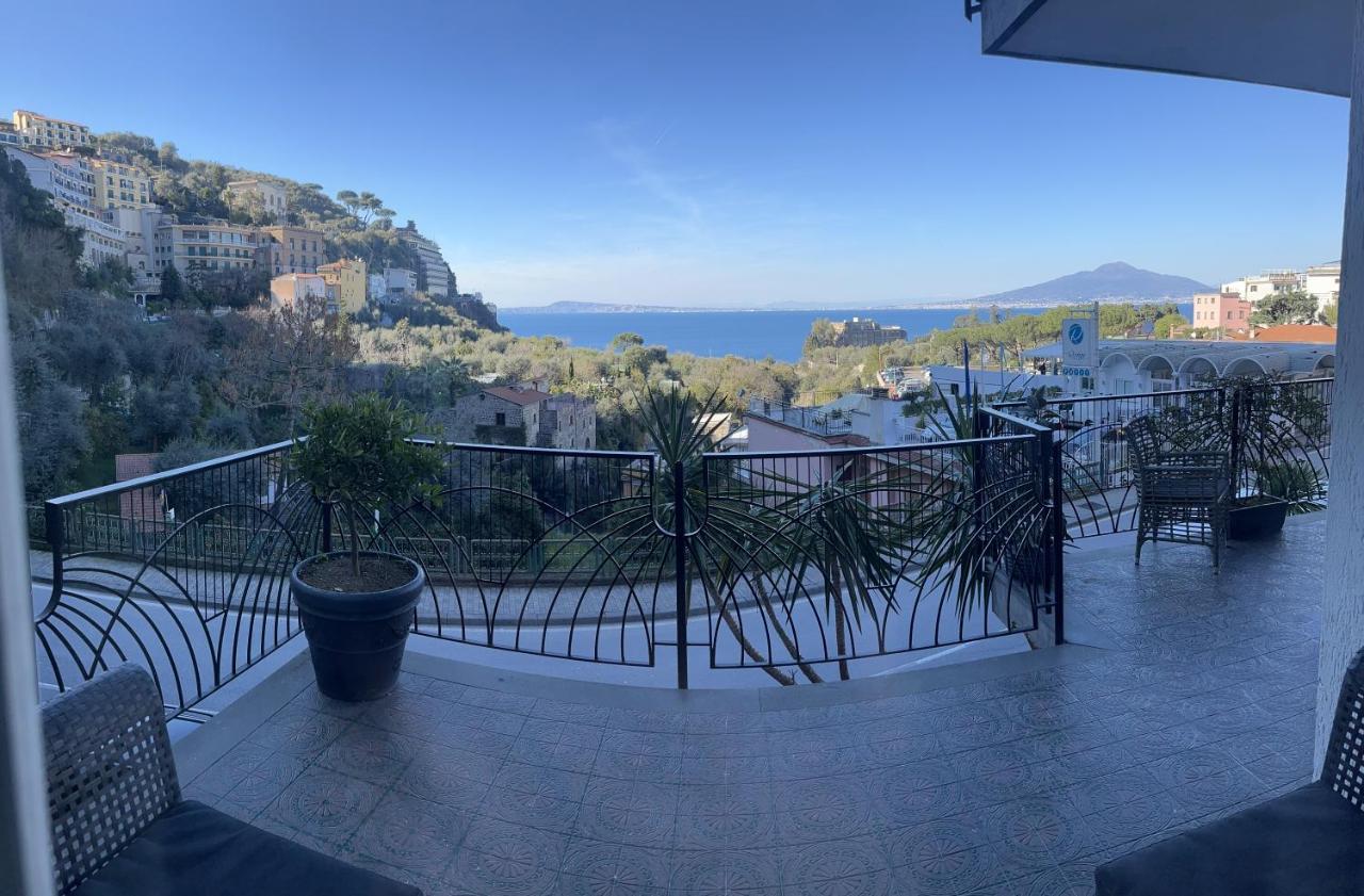 La Conca Dei Sogni Apartment Sorrento Bagian luar foto